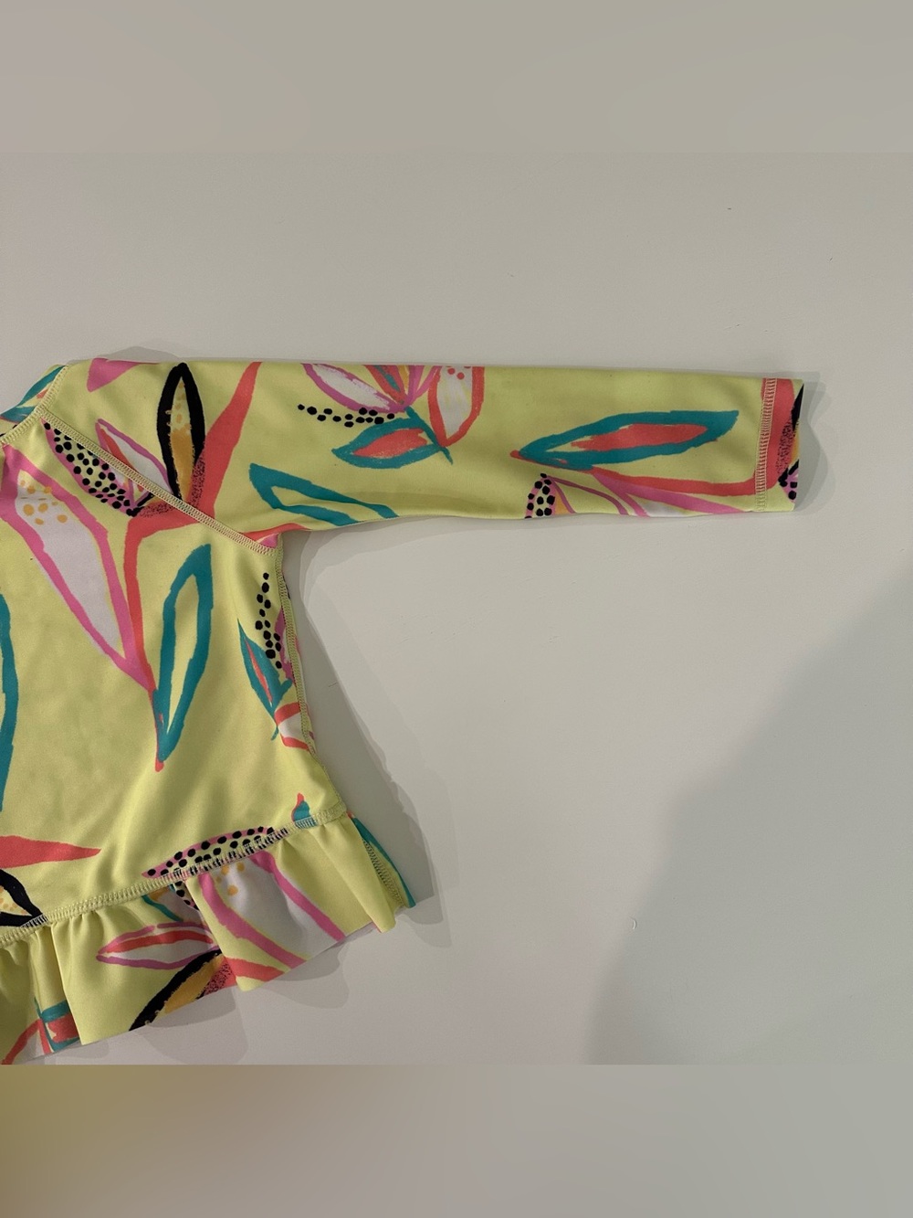 Tea Collection Rash Guard - Picture 8 of 9